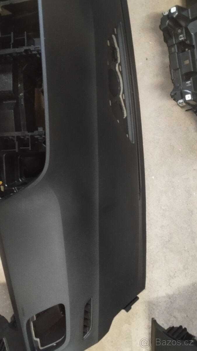 Originální palubní deska Seat Ateca - 3