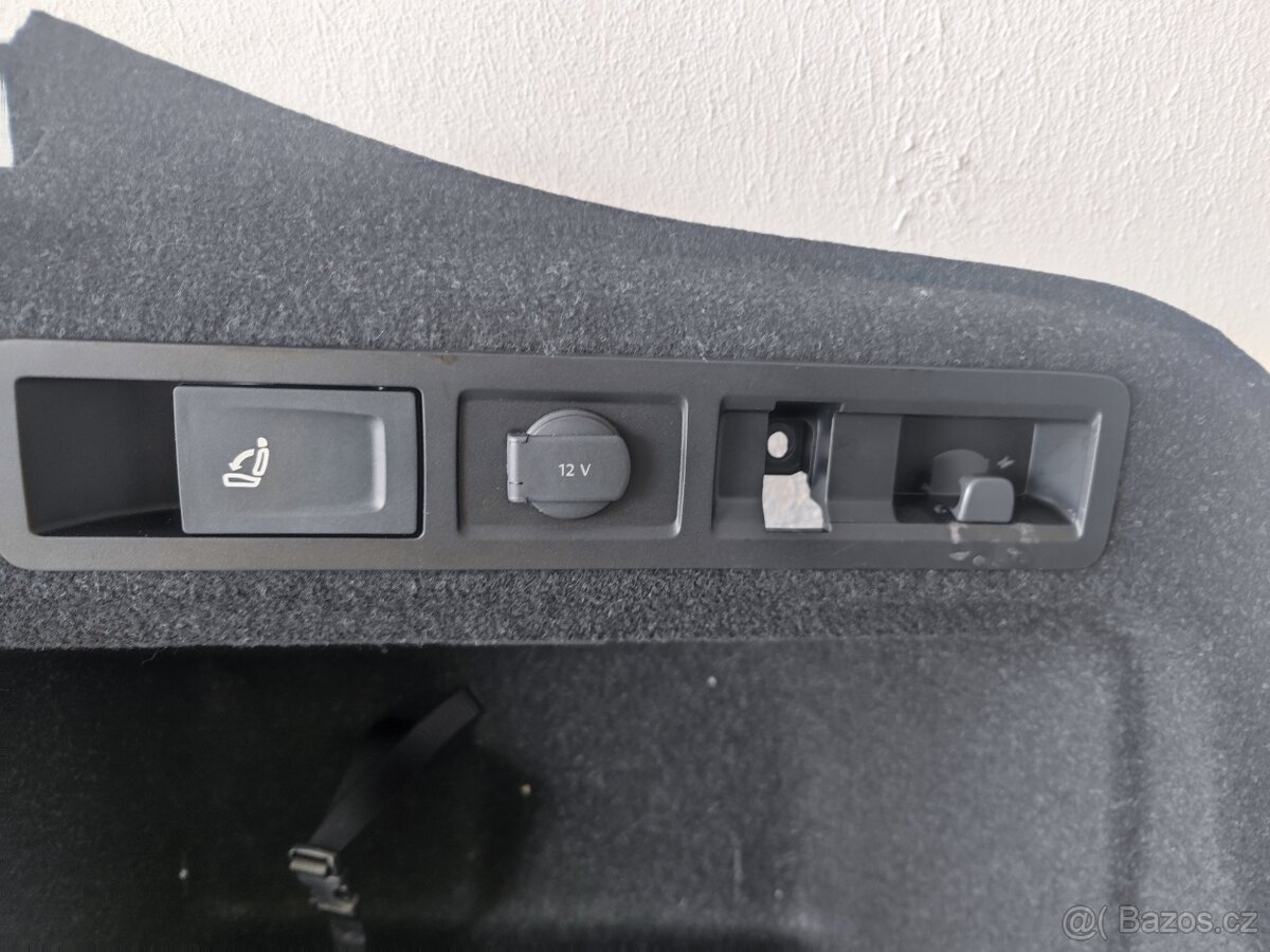 Kufrová bočnice Škoda Superb 3 hatchback - 3