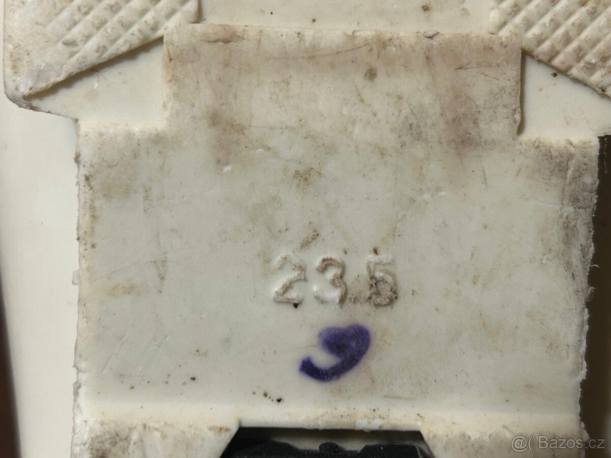 Dětské lyžáky Rossignol Hero JR65 - 23.5 (vel. 37) - 3