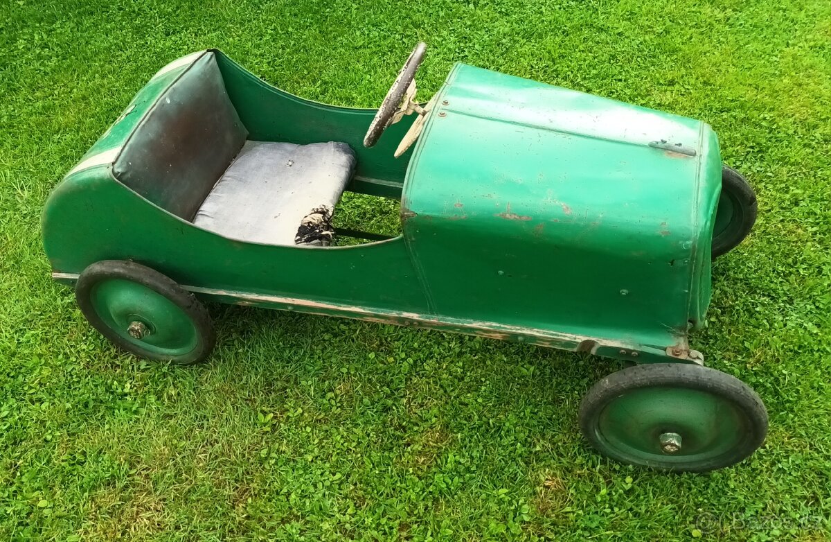 Šlapací auto Praga - 3