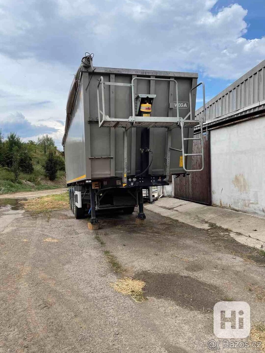 Přestavby nákladních přívěsů a návěsů na traktorové - 3