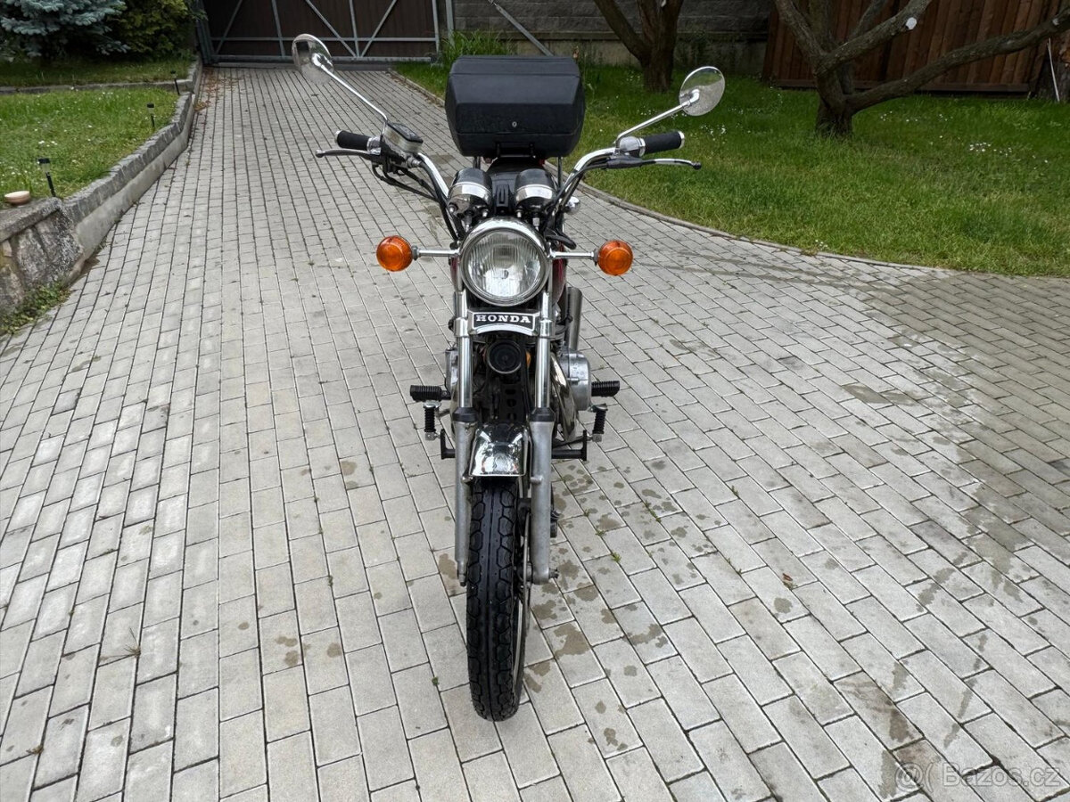 Honda CM 400T - 3
