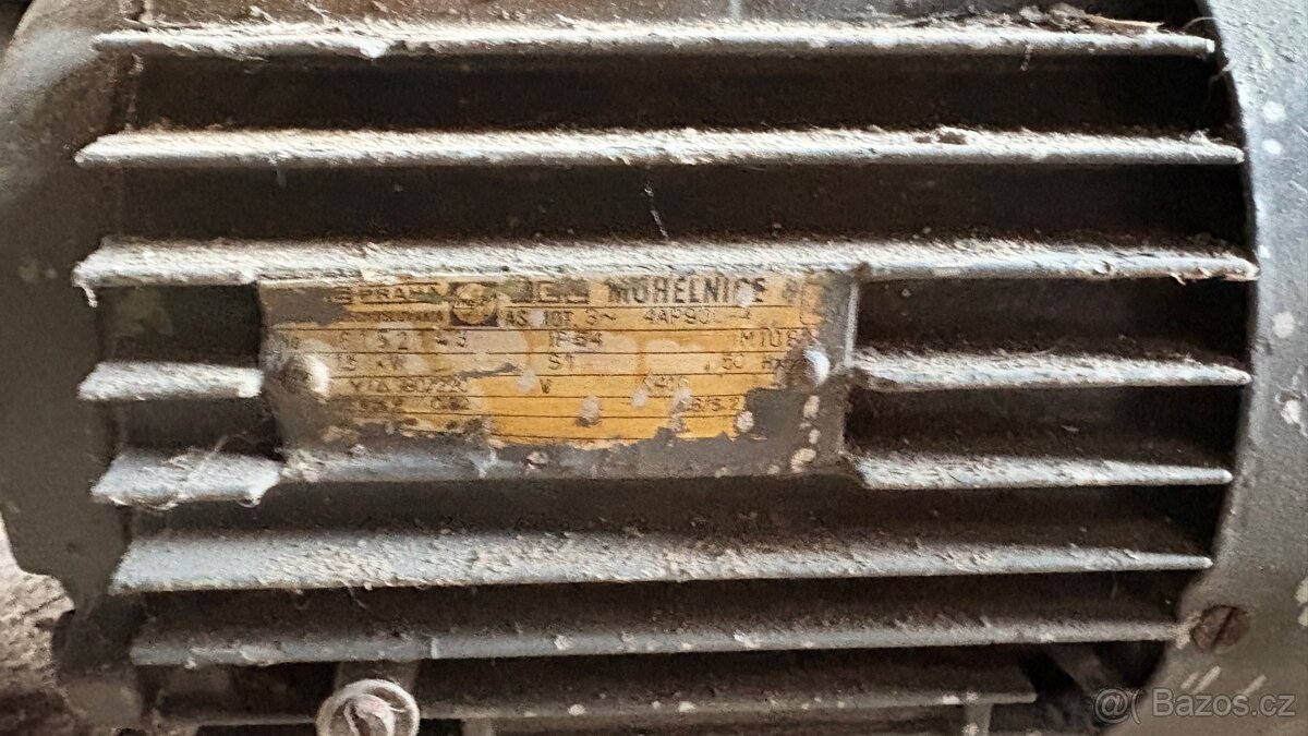 Elektromotor - sestava vodního čerpadla - 3