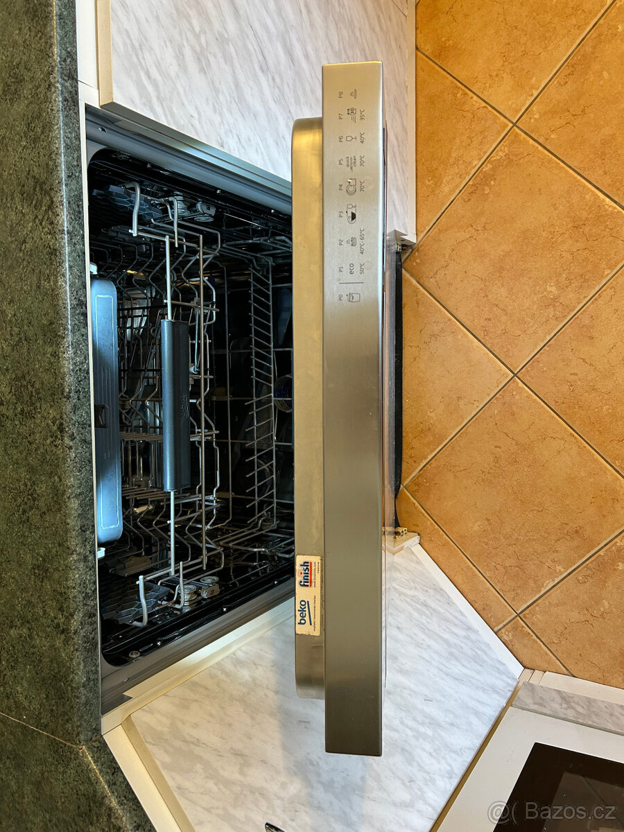 Vestavná myčka Beko - 3