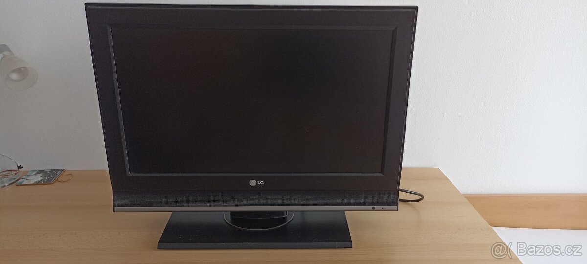 Televize LCD LG + sep top Box DVB-T - 3