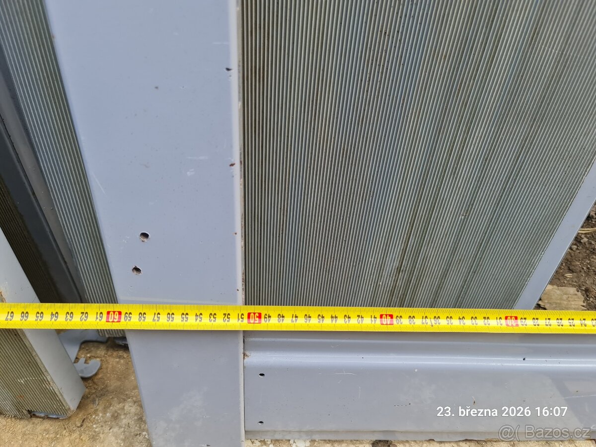 Prodejní kovový regál - části - 3