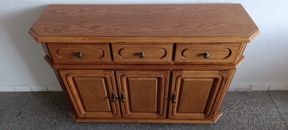 Komoda, masiv, Nábytek s příběhem - 3