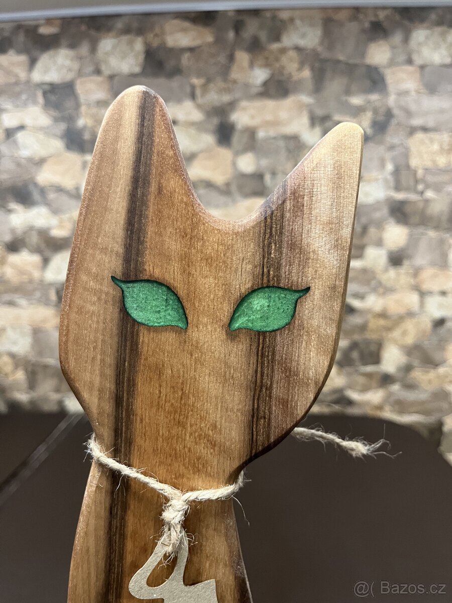 Dřevěná kočka - 3