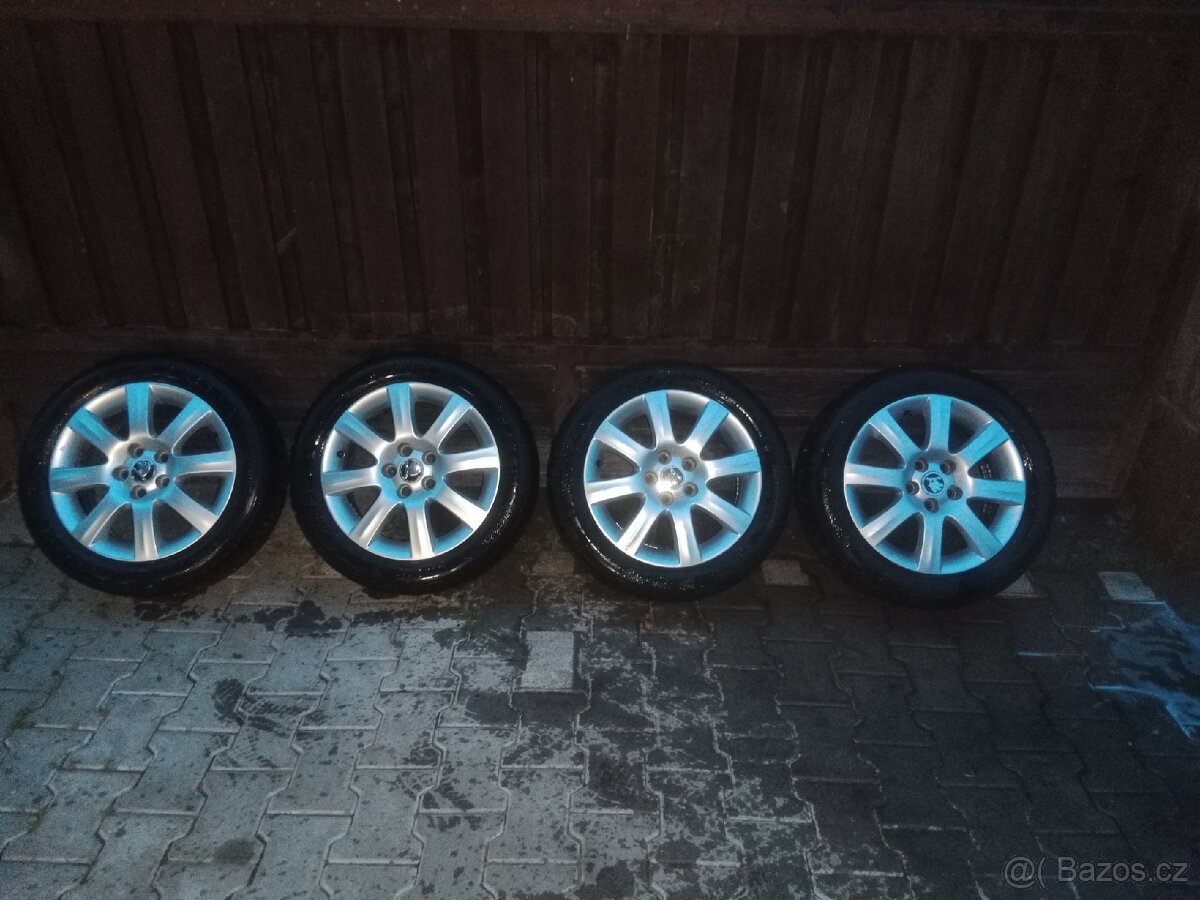 ALU kola R15 - 3