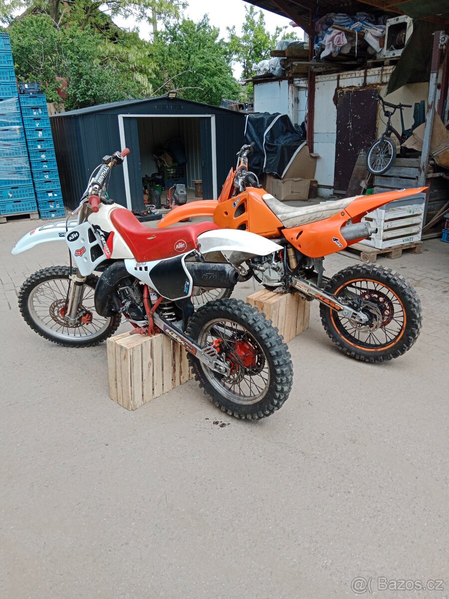 2x KTM 125