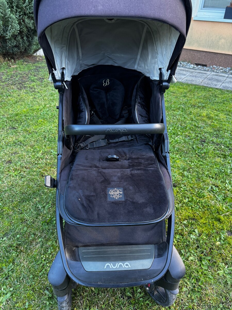 Kočárek NUNA - 3