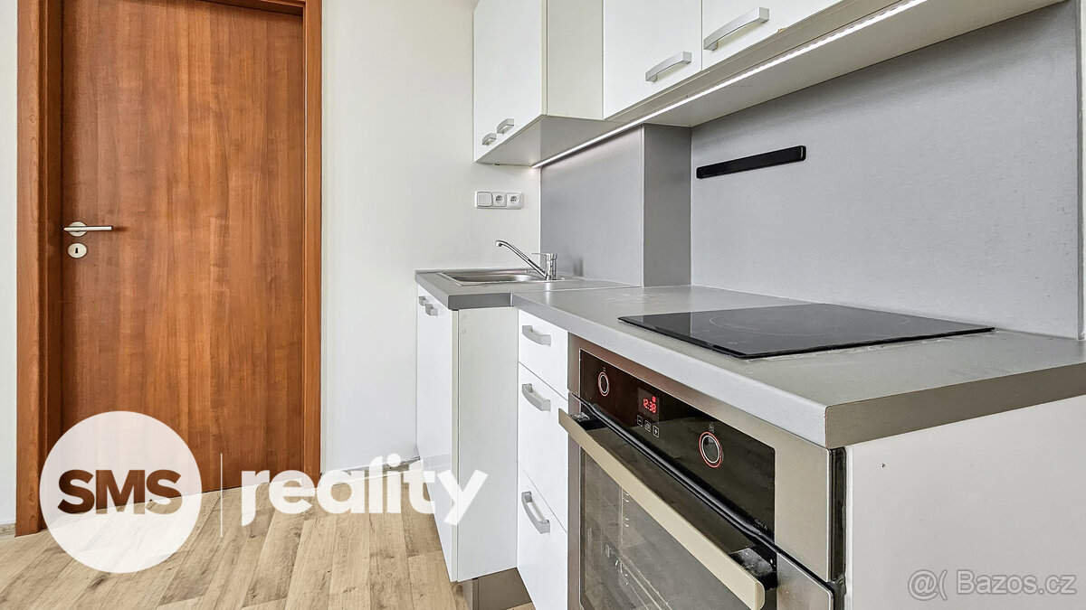 Pronájem prostorného bytu 2+kk, Opava – ul. Popská - 3
