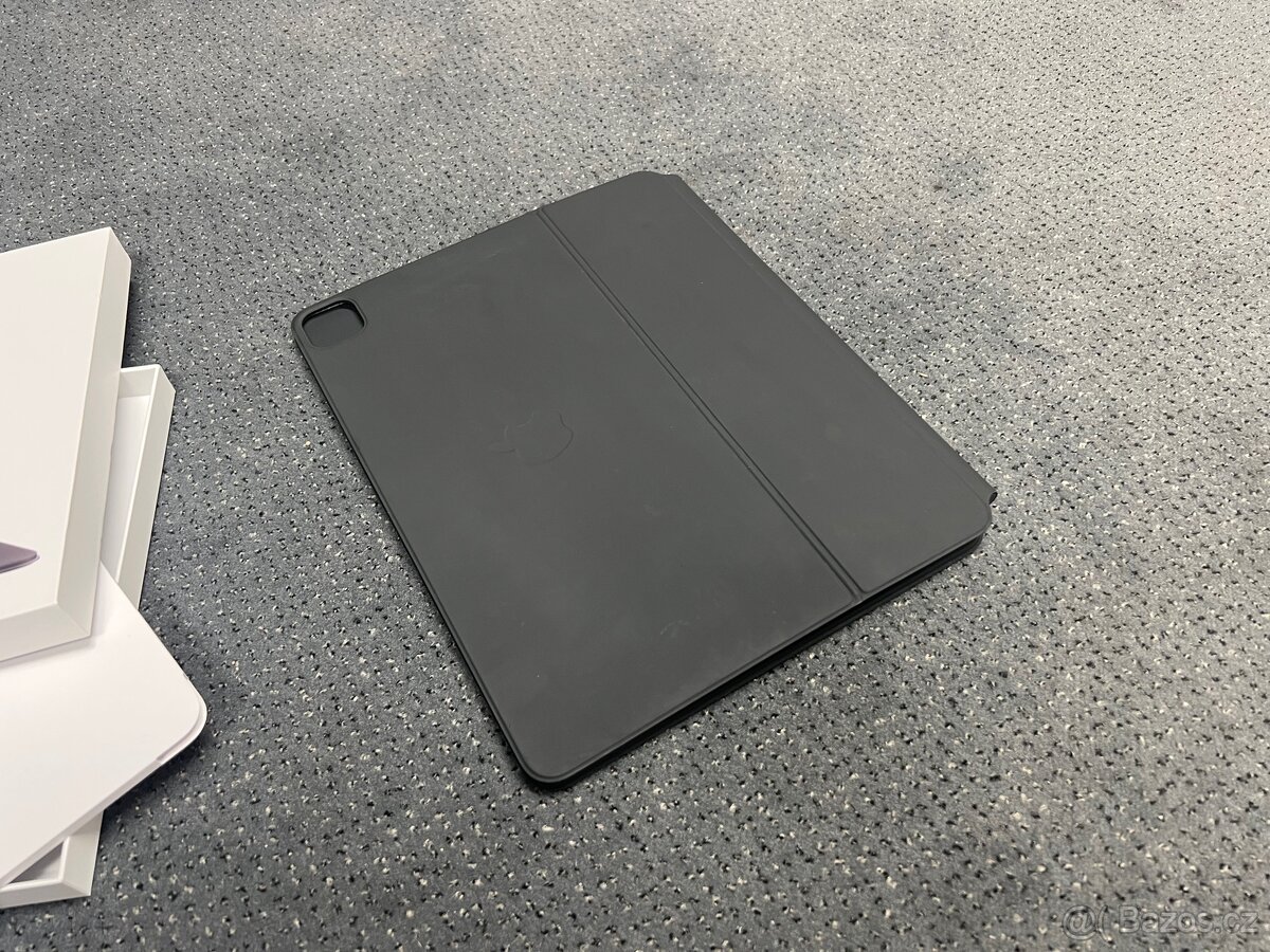 Apple MagicKeyboard iPad 12.9” 3.-6.gen CZ - 3