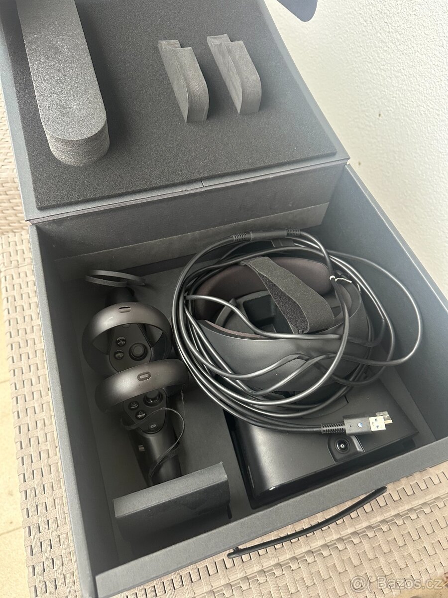 Oculus Rift S - 3