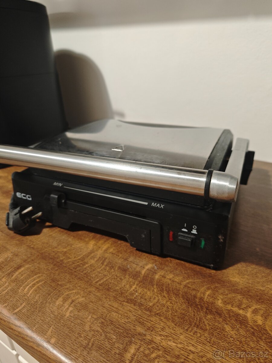 Elektrický gril ECG KG 300 deluxe - 3