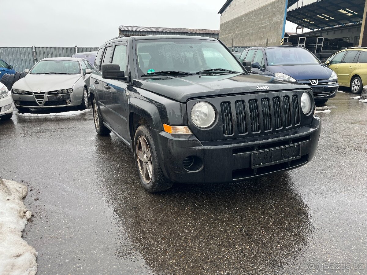 Jeep Patriot 2.4i manuál - 3