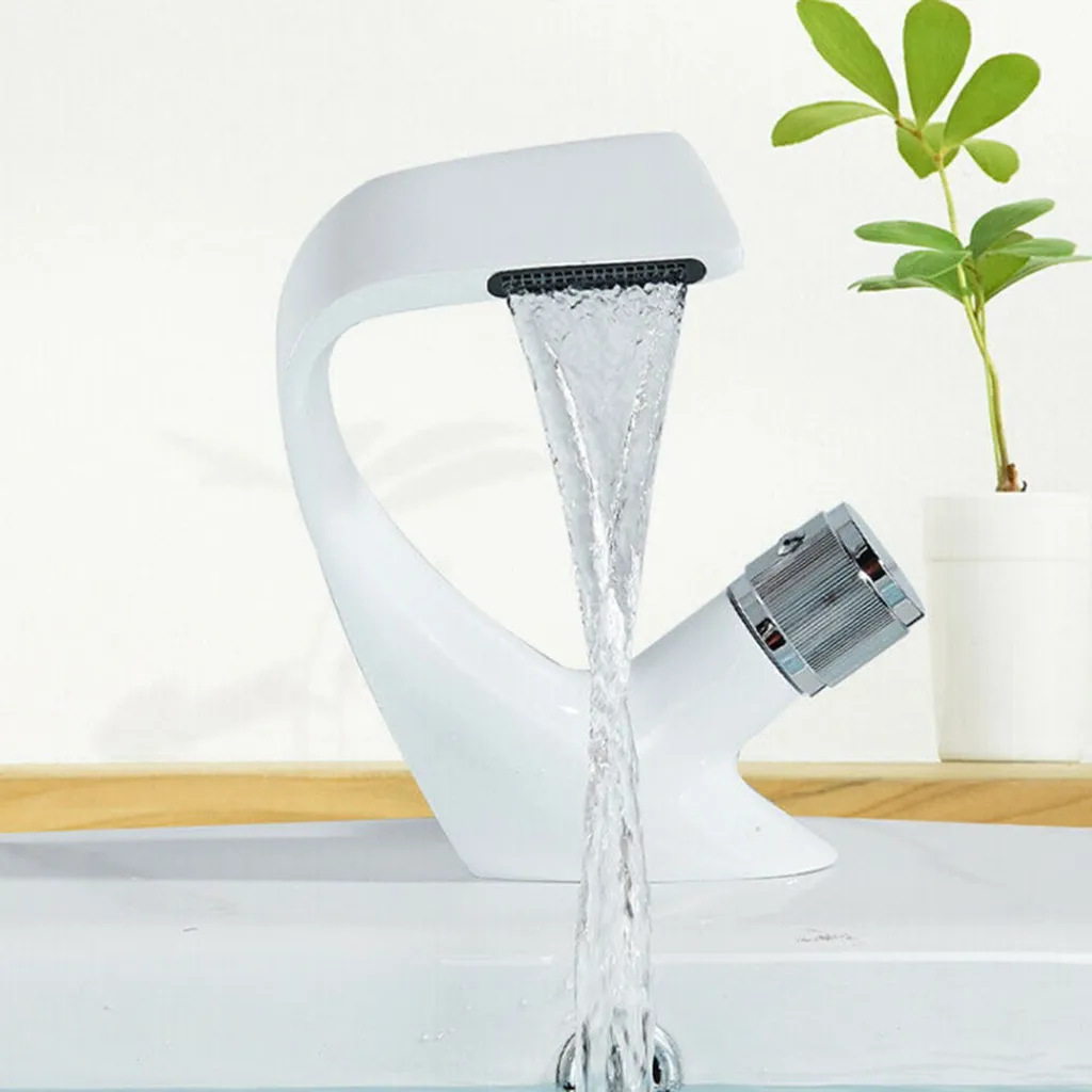 Nová dřezová baterie.(19cm) - 3