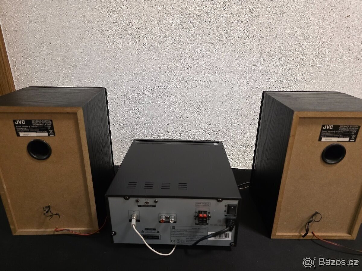 Dual MS 110CD + reproduktory JVC - 3