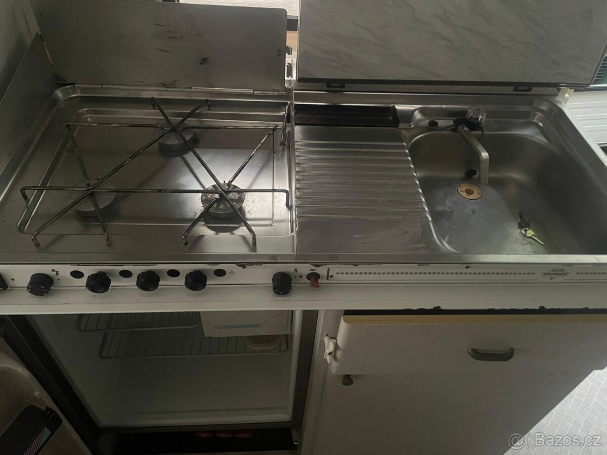 Hobby 460, předstan, WC, 4 osoby, STK , max 1100kg - 3