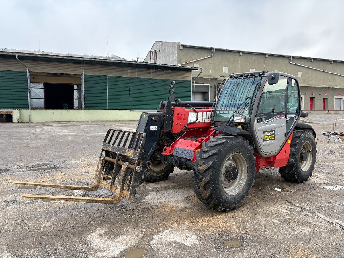 Teleskopický manipulátor Manitou MT 932 - 3