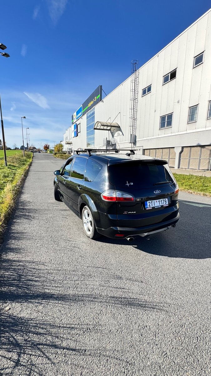 Ford S-MAX 2.2 TDCi Titanium S - 3