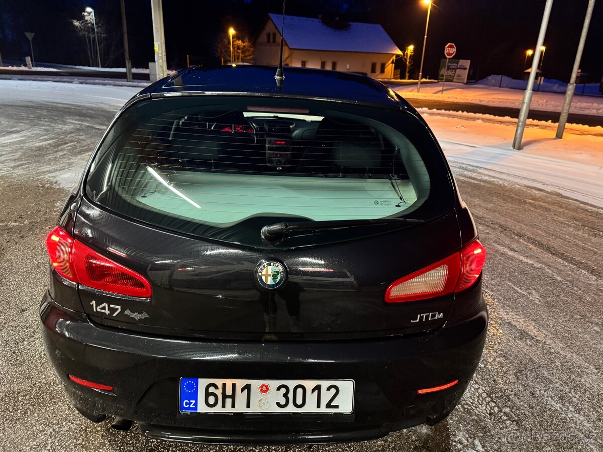 Alfa romeo 147 - 3