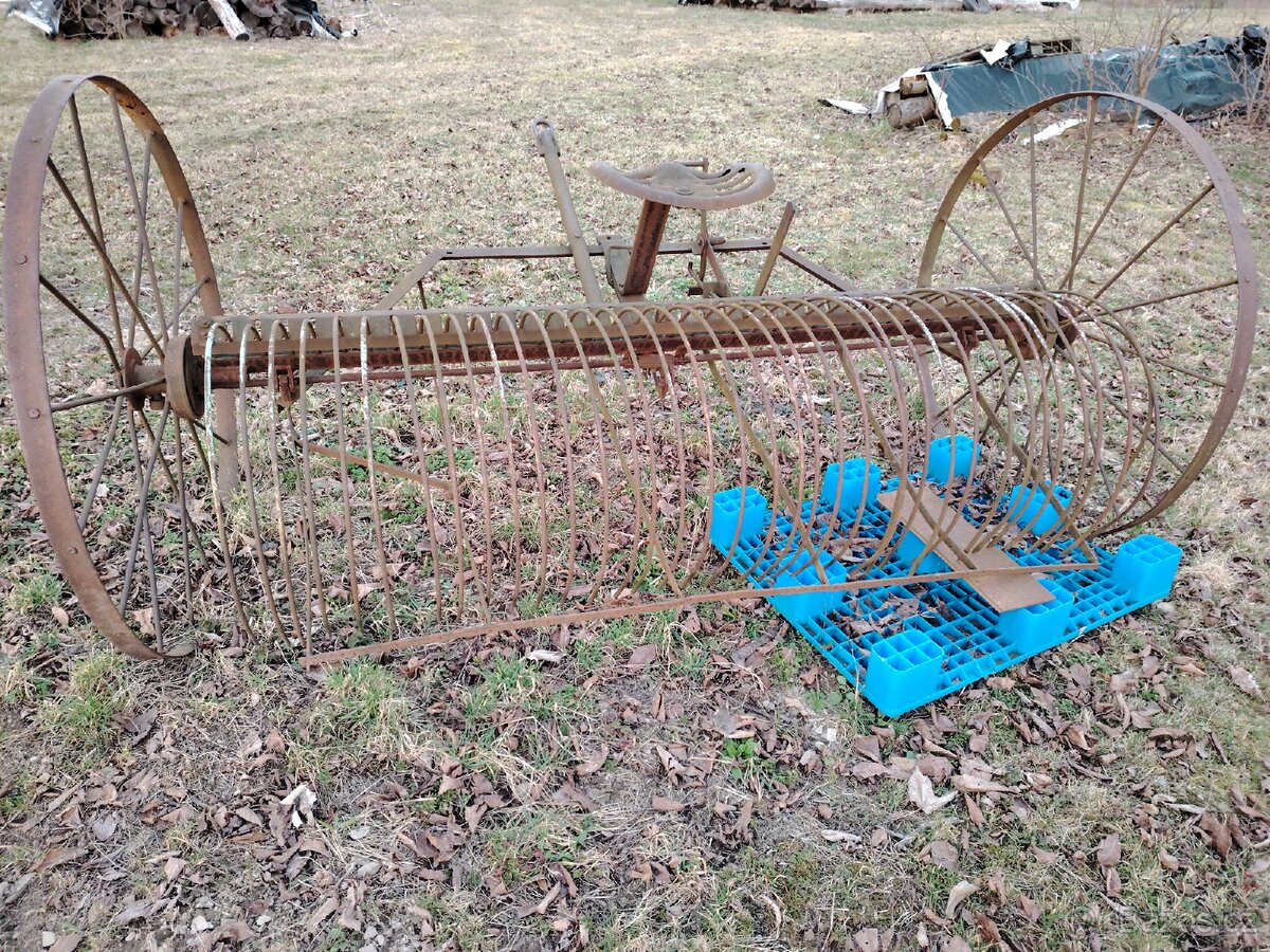 Koňská hrabačka - 3