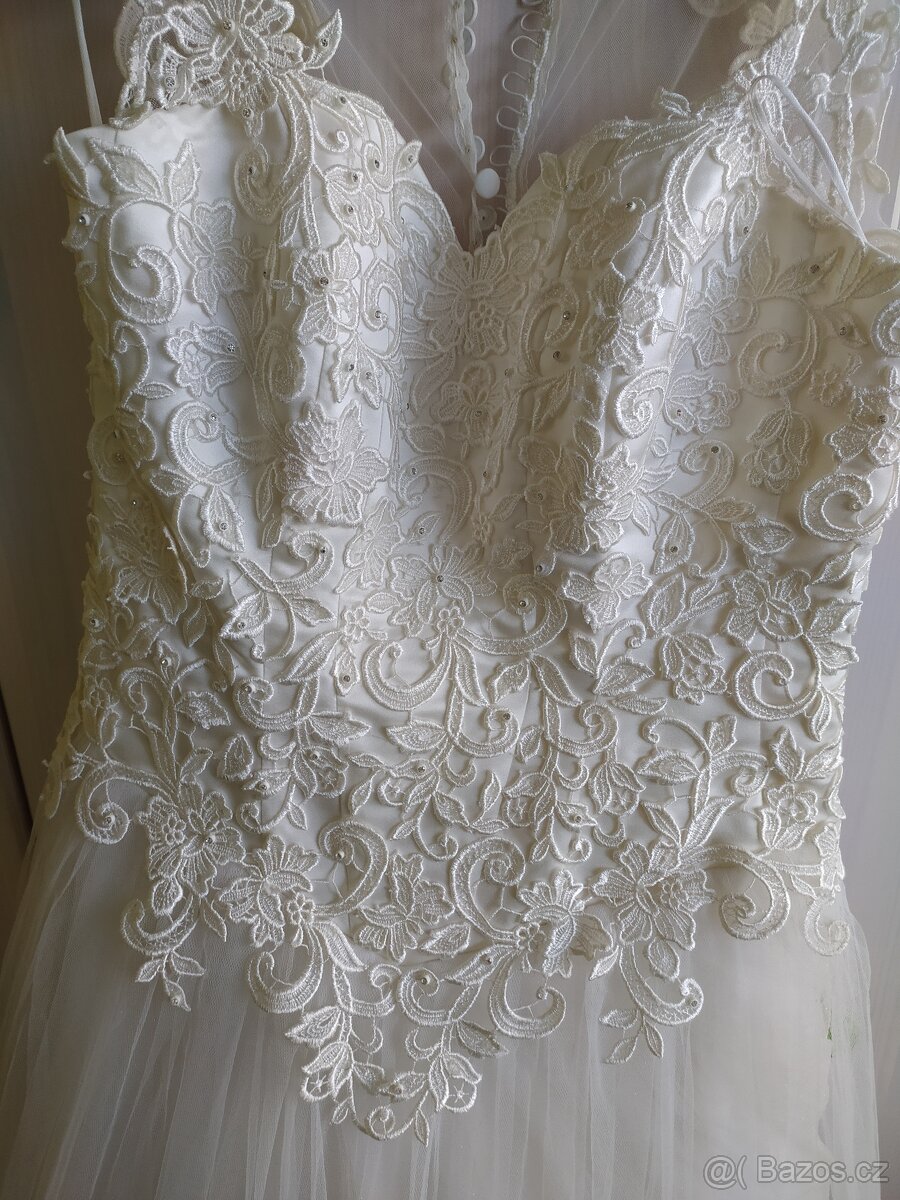 Svatební šaty - 3