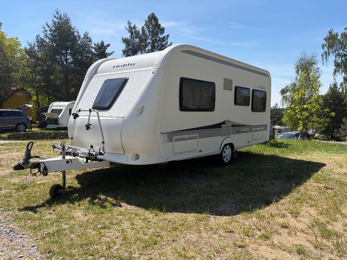 Karavan Hobby 460 UFE, 2012, De Luxe, TOP STAV - 3