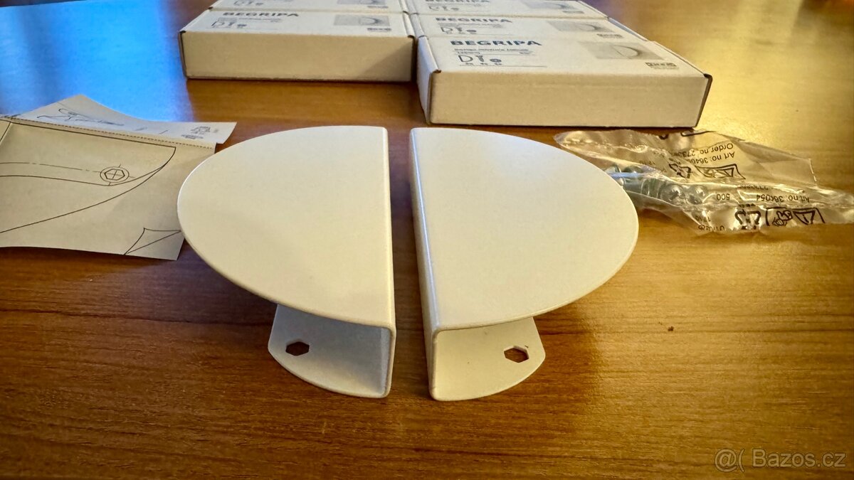 Ikea Begripa bile - madla, uchytky - 3
