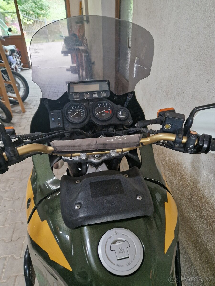 Honda Africa Twin XRV 750