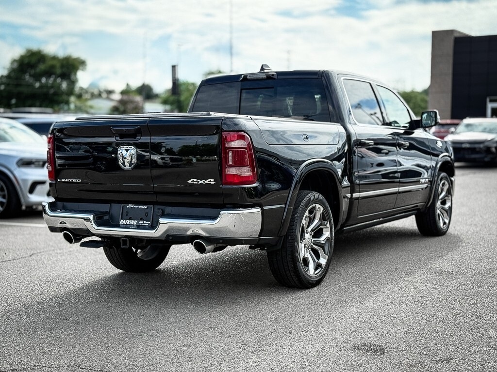 RAM 1500 Crew Limited 5.7L V8 HEMI rok 2024