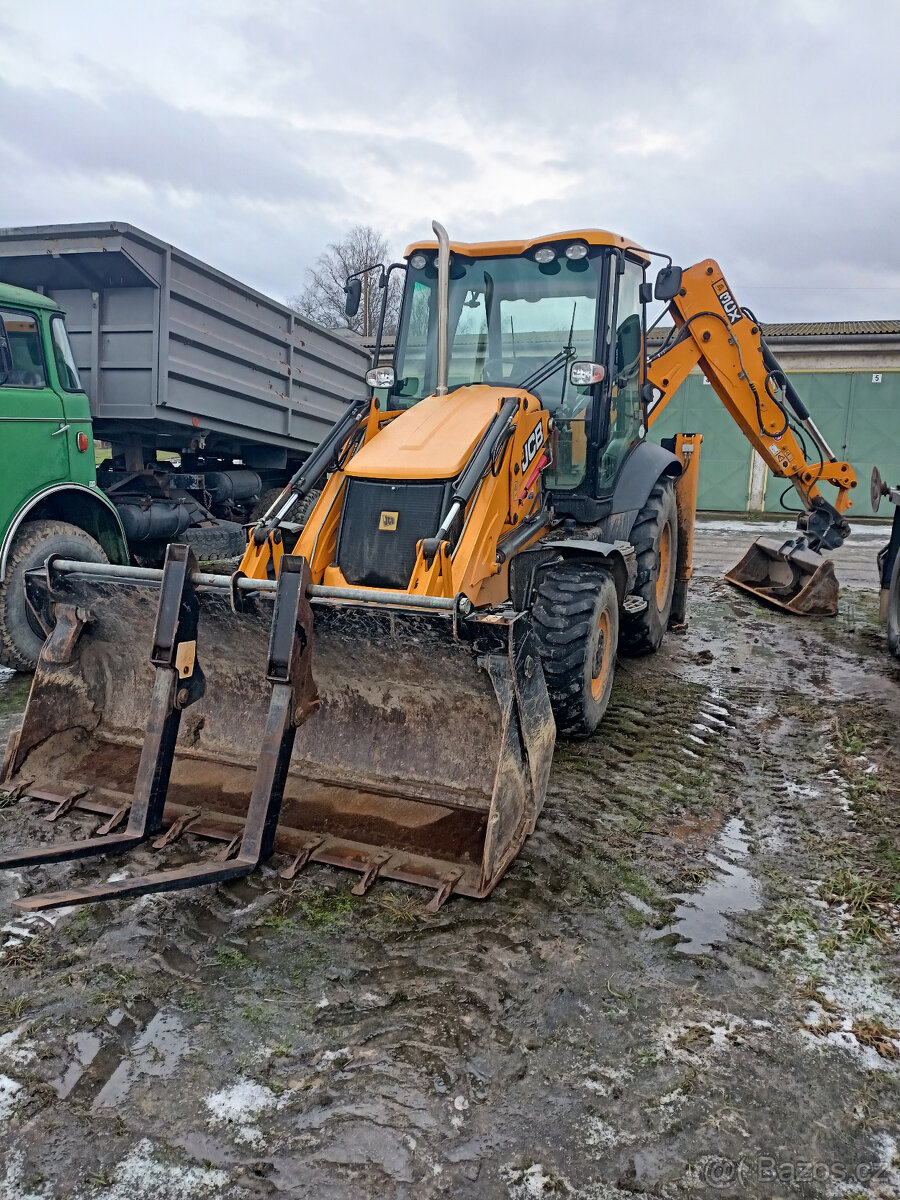 Traktorbagr JCB 3CX - 3