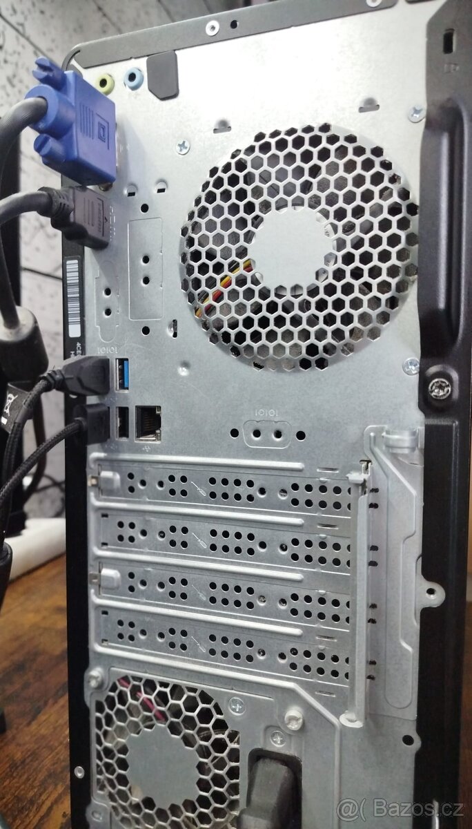 prodávám pc HP Desktop M0xxx - 3