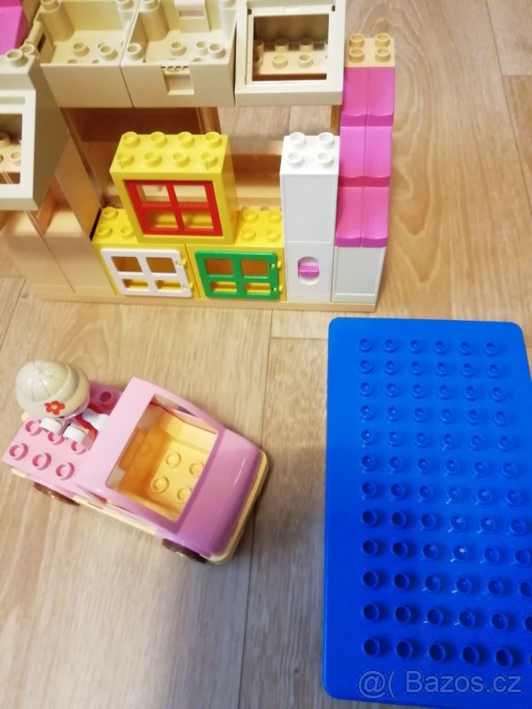 Lego duplo domek a autíčko hello kitty. Podložka. - 3