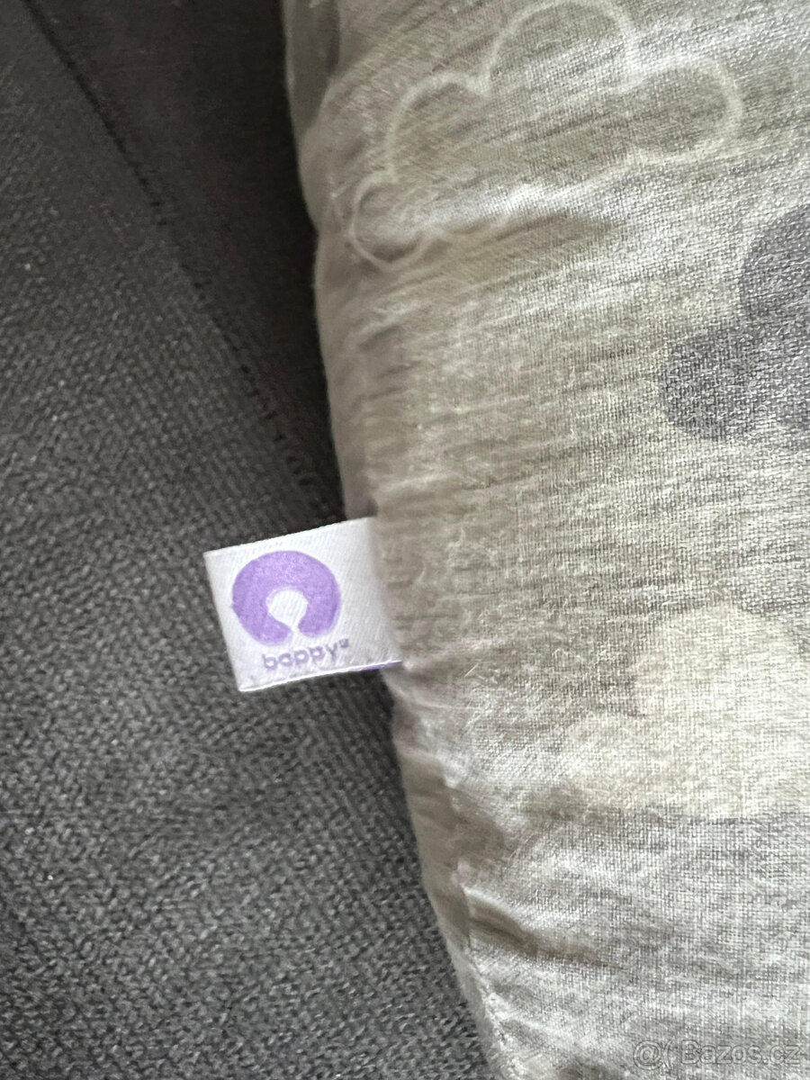 Kojicí polštář Boppy - 3