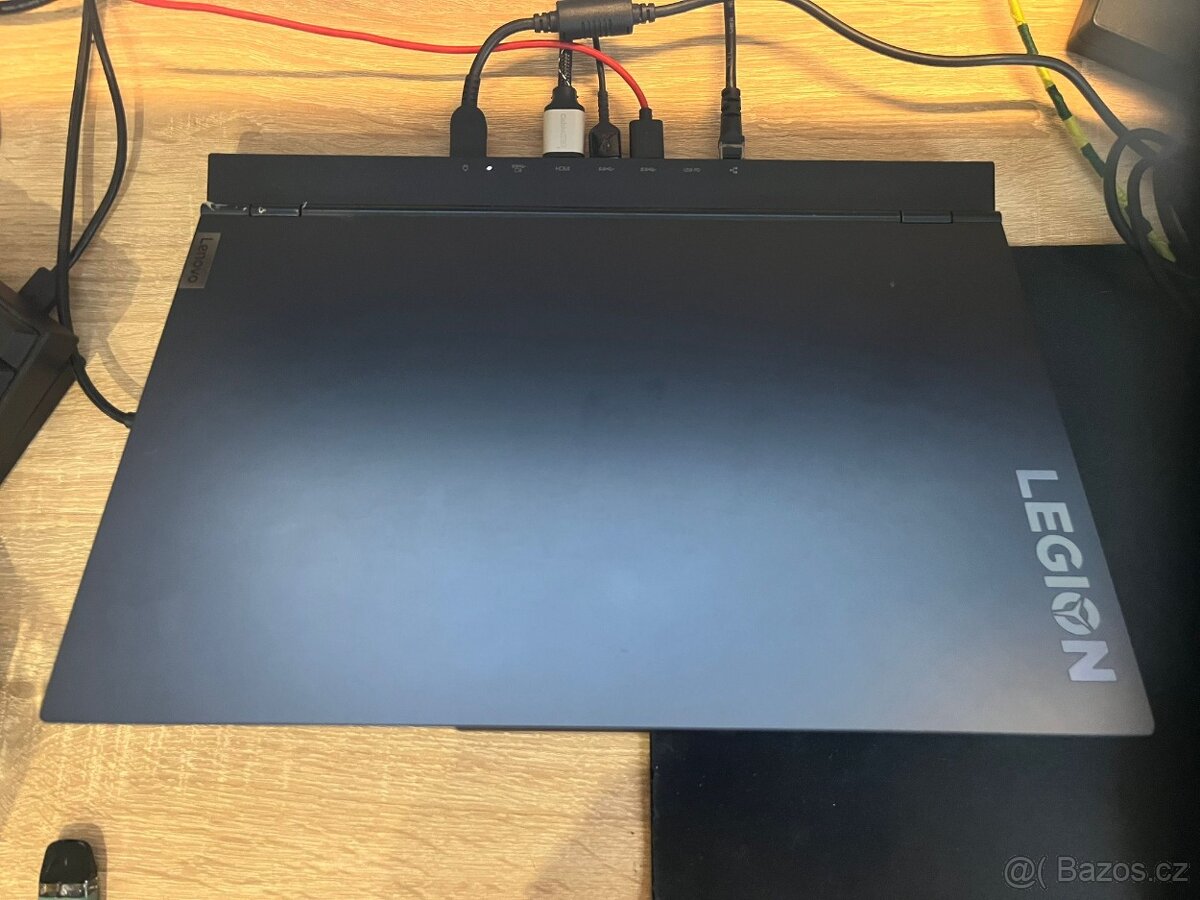 Lenovo LEGION 15ACH6H - AMD Ryzen 7 5800H, RTX 3060 - 3