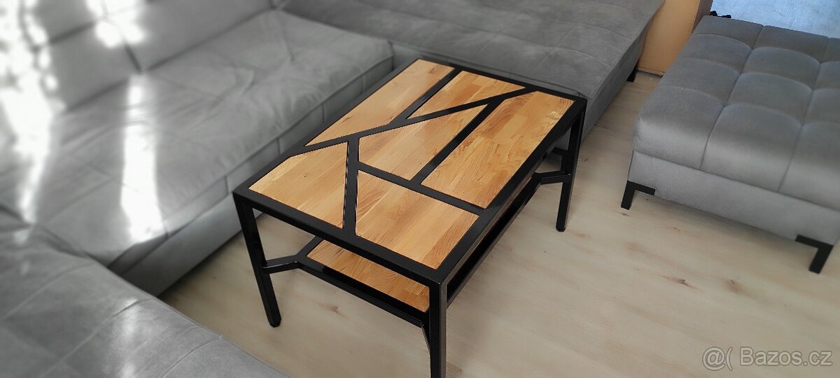 Konferenční stolek - 3