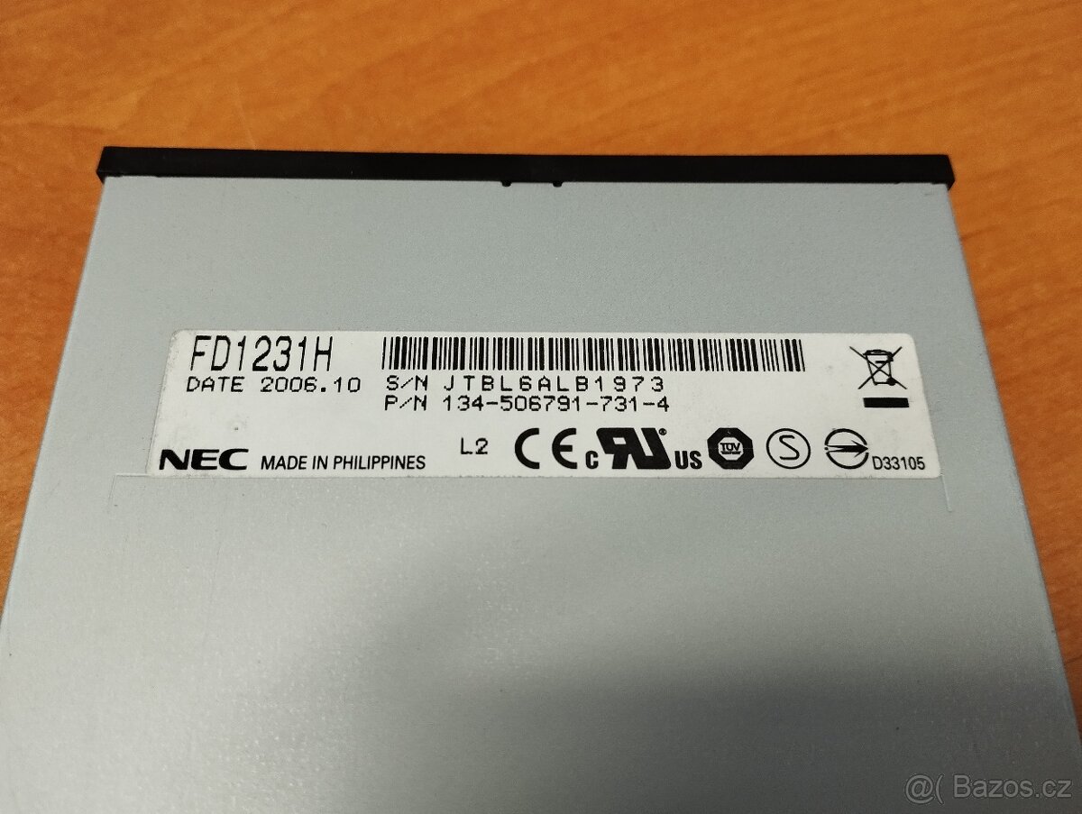 Disketová jednotka NEC FD1231H - 3