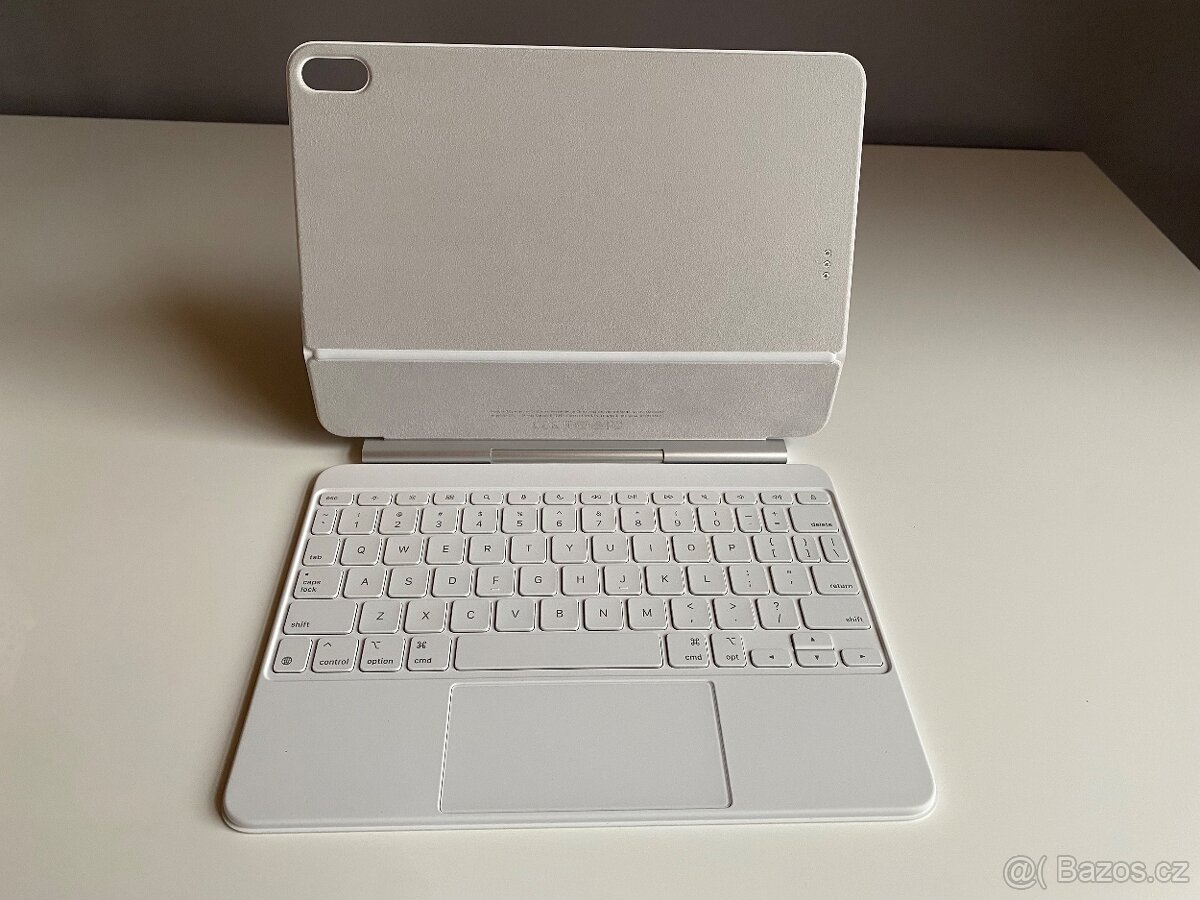 Apple Magic Keyboard pro Ipad air 11" 2025 - 3