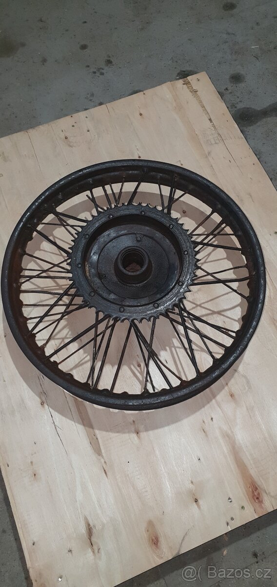 Zadní kolo (BSA, DKW?) - 3