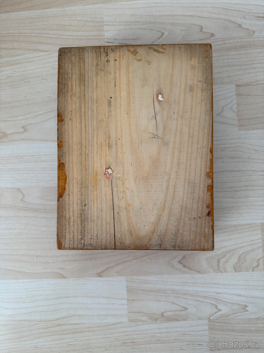 Dřevěná krabička / šperkovnice - 3