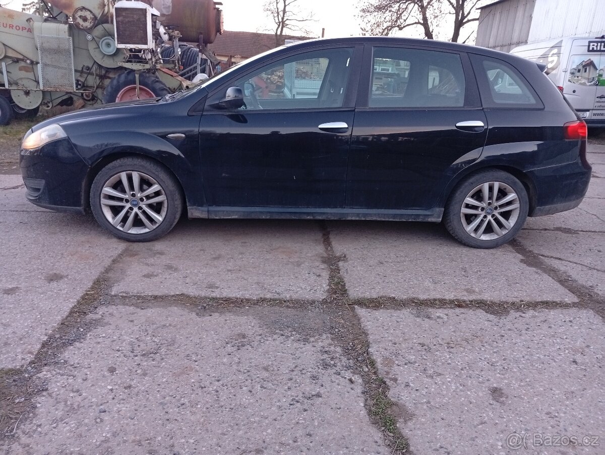 Fiat Croma 1.9 JTD 88Kw r.v. 2009 - 3