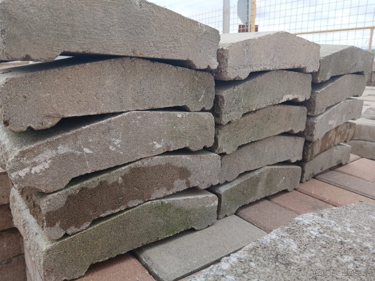 Plotové stříšky - 3