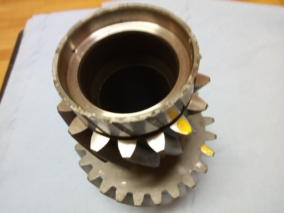 Zetor - Krystal - Hnací dvojkolo vývodového hřídele - 16/25 - 3