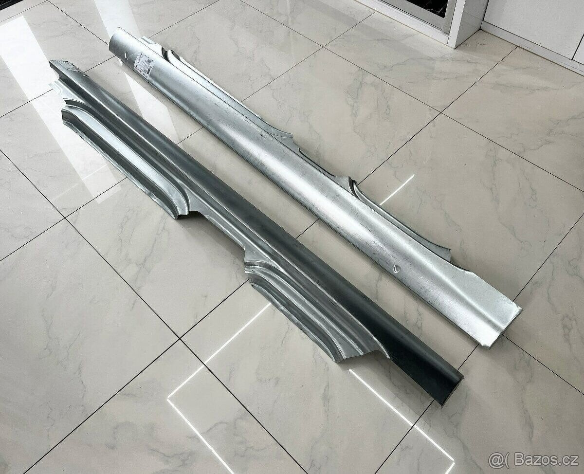 PRAHY DVEŘÍ VW GOLF 5 / ZASÍLÁME - 3