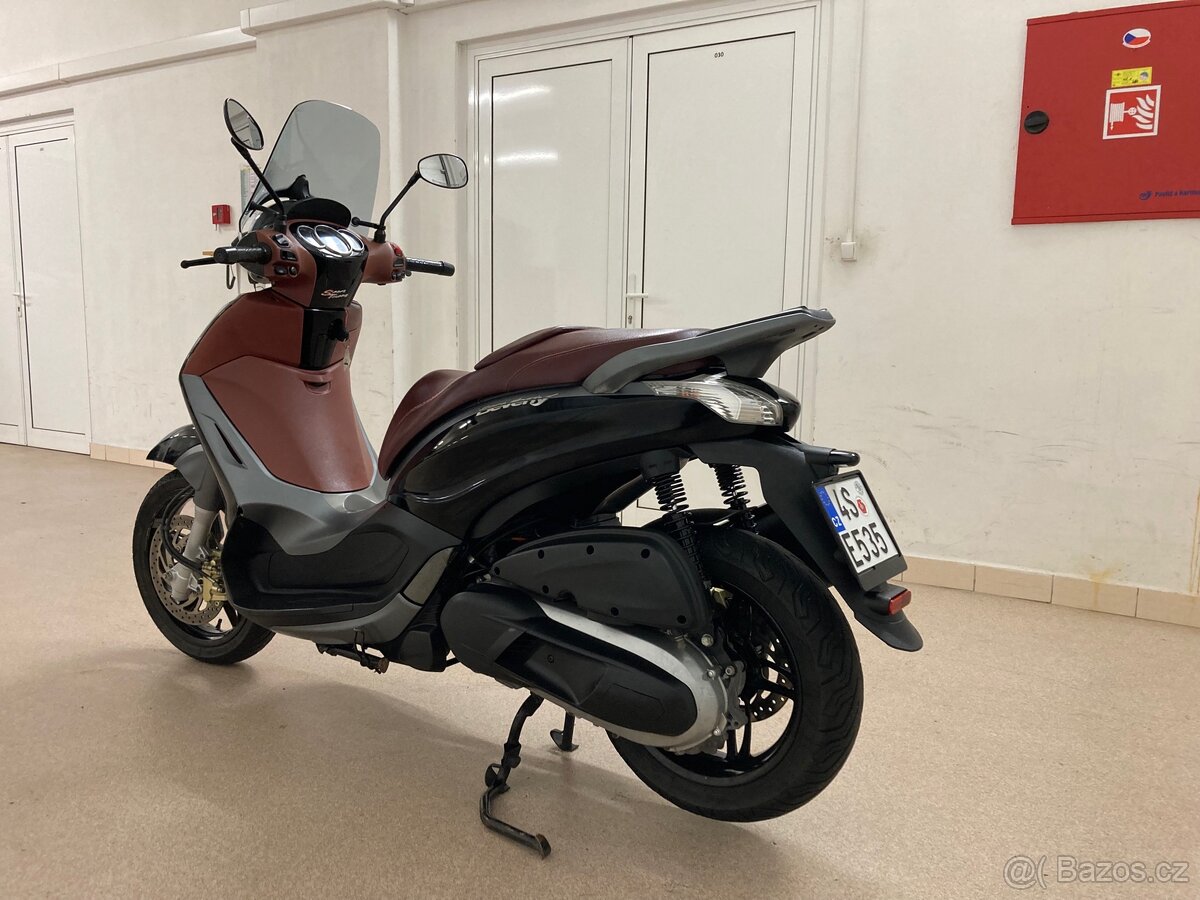 Piaggio Beverly 350i - 3