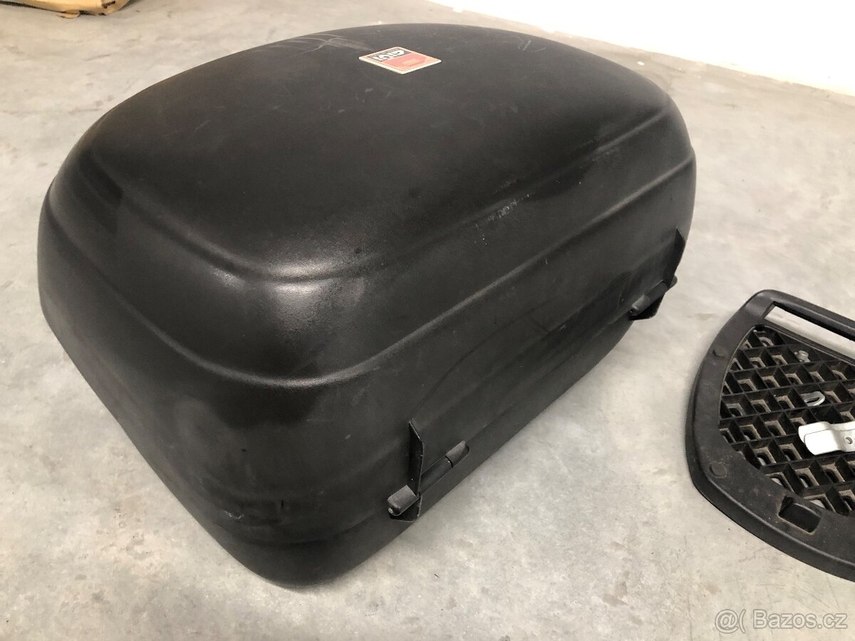 Kufr Givi s plotnou - 3