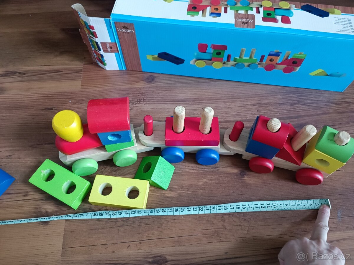 Dřevěný vláček s kostkami - 3