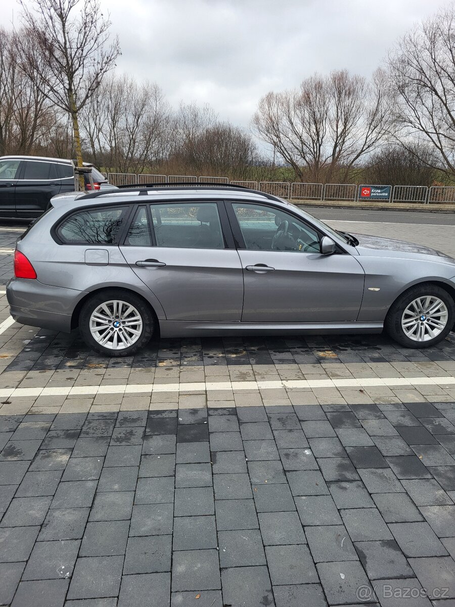 BMW 320d 2009rok - 3